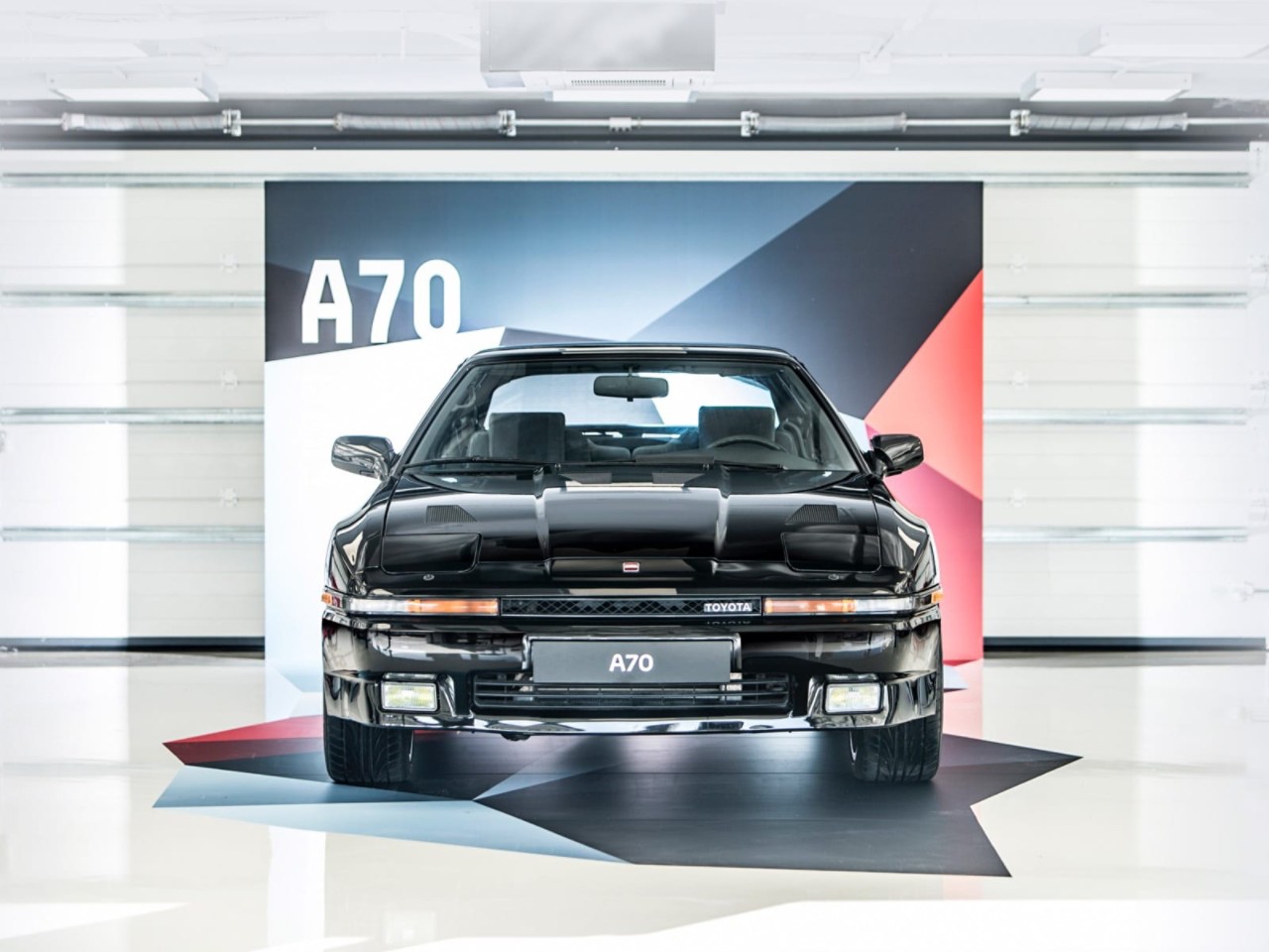 3. generacja: A70 (1986–1993)